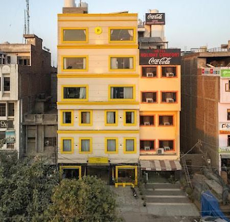 Hotel Holiday Comfort Amritsar Buitenkant foto