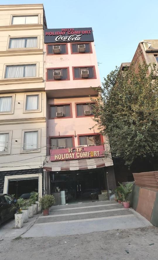 Hotel Holiday Comfort Amritsar Buitenkant foto