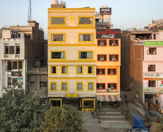 Hotel Holiday Comfort Amritsar Buitenkant foto